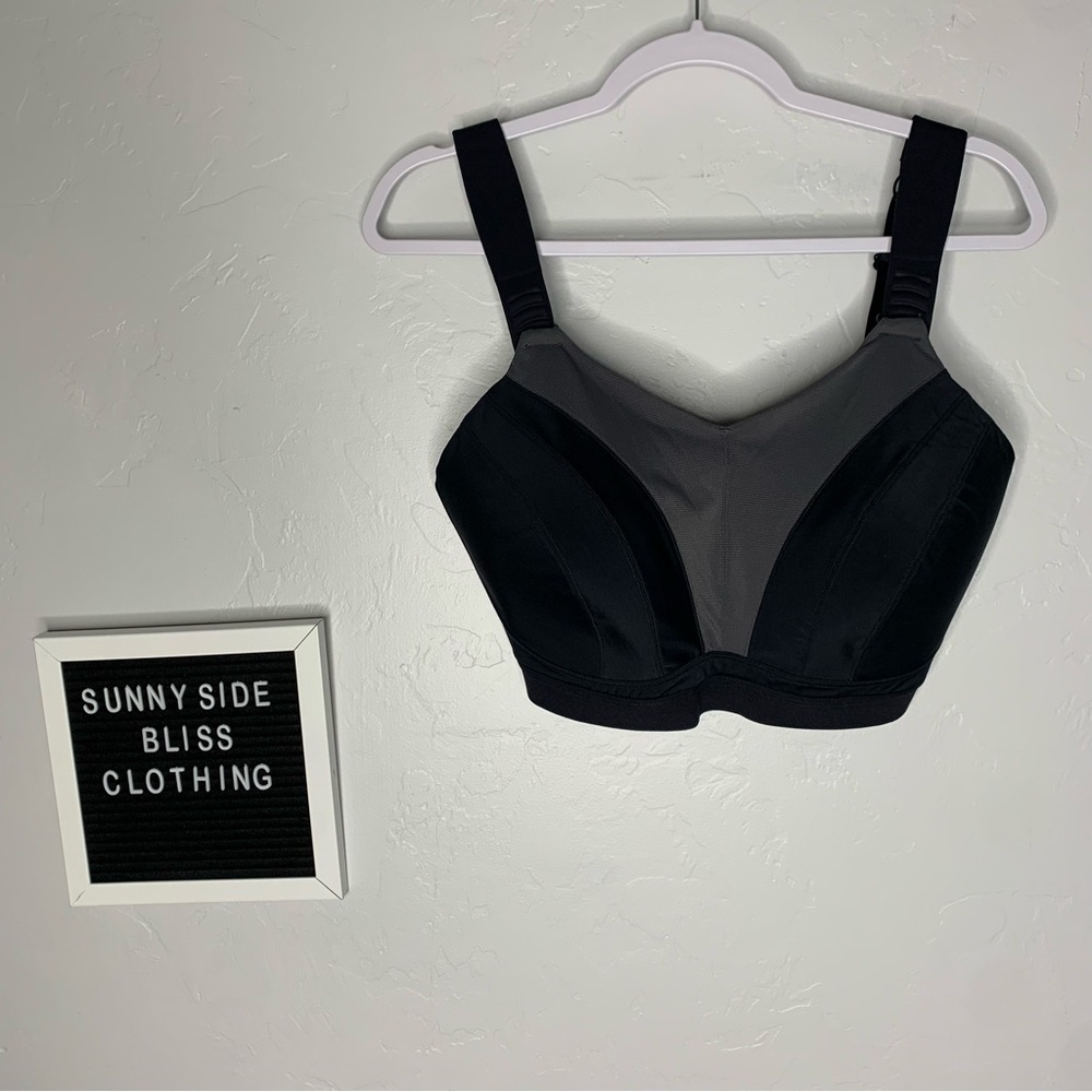 Amoena Black Gray High Impact Compression Sports Bra Size 38DDD